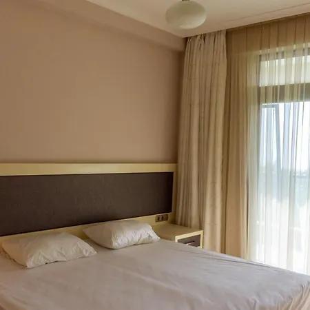Apartment Gold City *